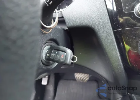 2015 Nissan Rogue S из США, поврежденный, VIN KNMAT2MT1FP556569